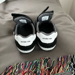 Stride Rite Black and White Kids Velcro Sneakers